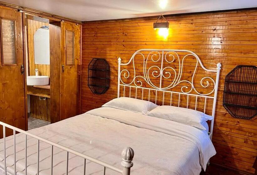 Пансион Cabana Ana