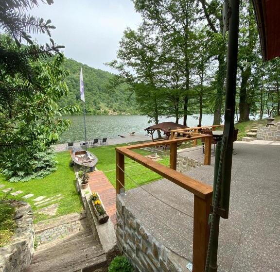 Пансион Cabana Ana