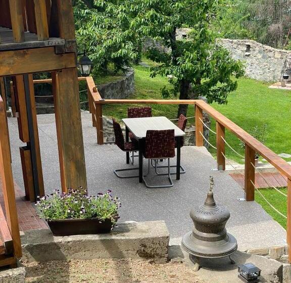 Пансион Cabana Ana