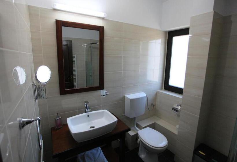 Pensiunea Livada Bunicului