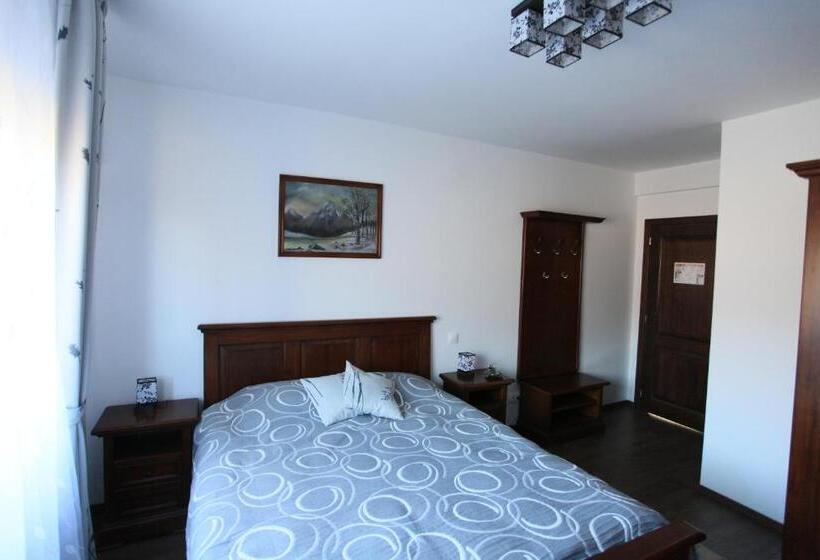 Pensiunea Livada Bunicului