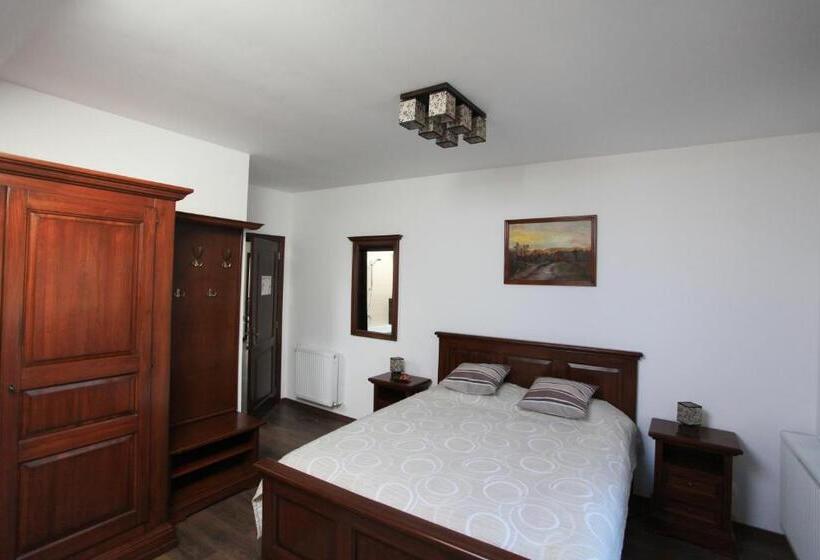 Pensiunea Livada Bunicului