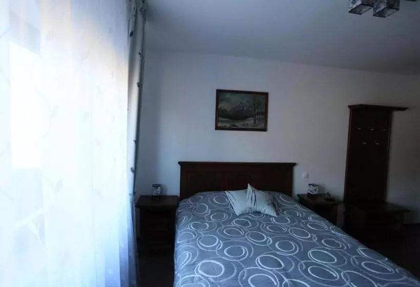 Pensiunea Livada Bunicului
