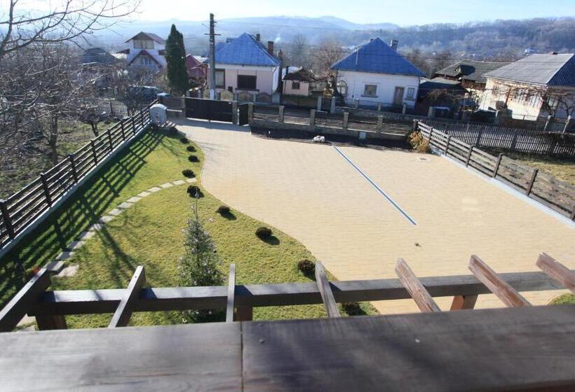 Pensiunea Livada Bunicului