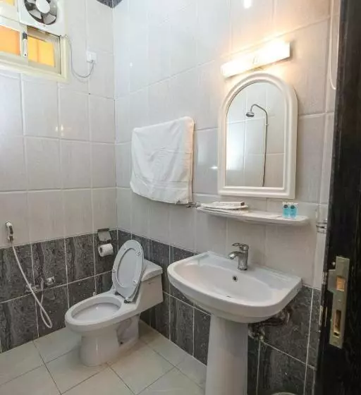 استراحتگاه Taraf Al Asalah Villas