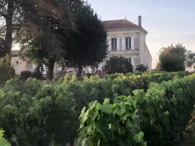 تختخواب و صبحانه Chateau Couchebout