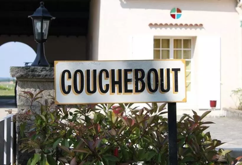 تختخواب و صبحانه Chateau Couchebout