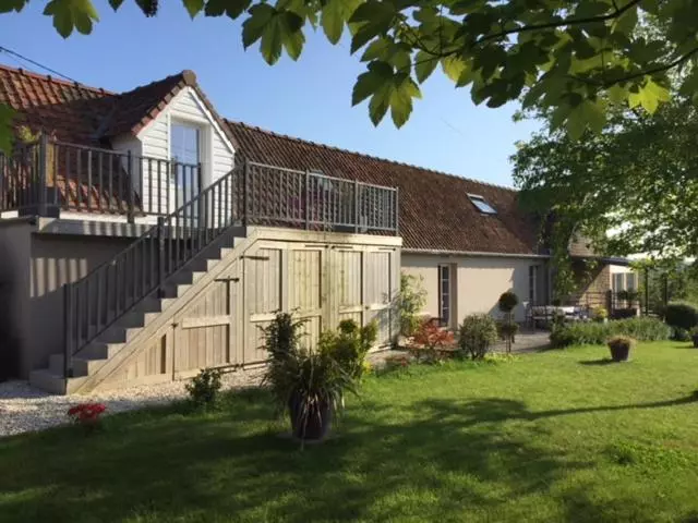 ベッドアンドブレックファースト La Linoterie