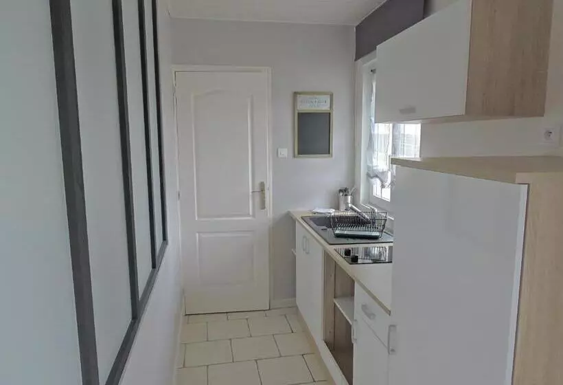 ベッドアンドブレックファースト La Linoterie