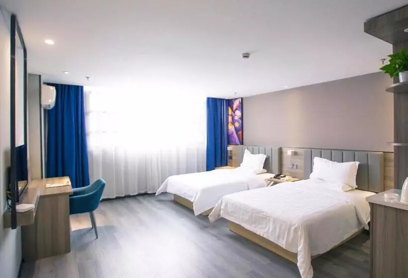 Hotelli 7days Premium Xingyi Pingdong Avenue Branch