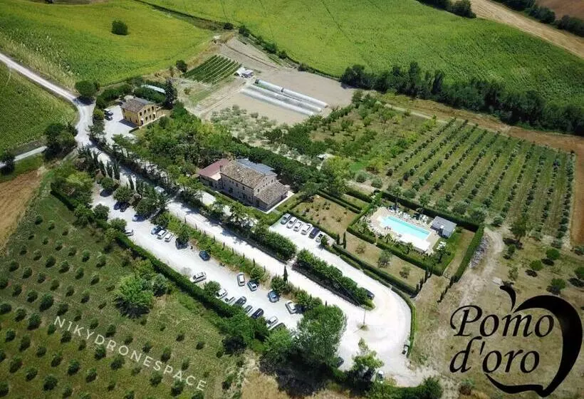 ホテル Agriturismo Pomod’oro