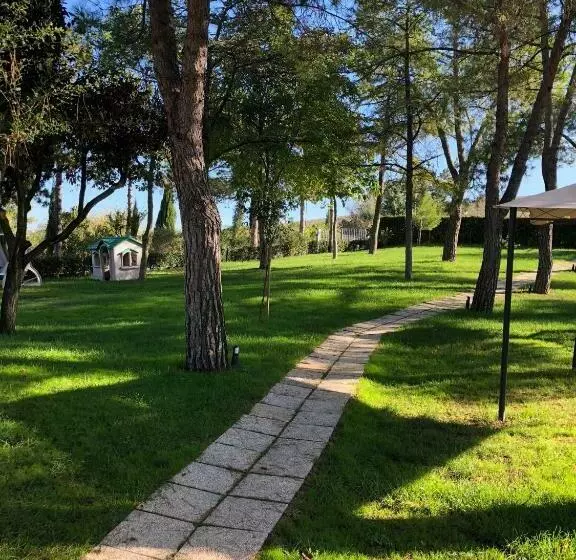 ホテル Agriturismo Pomod’oro