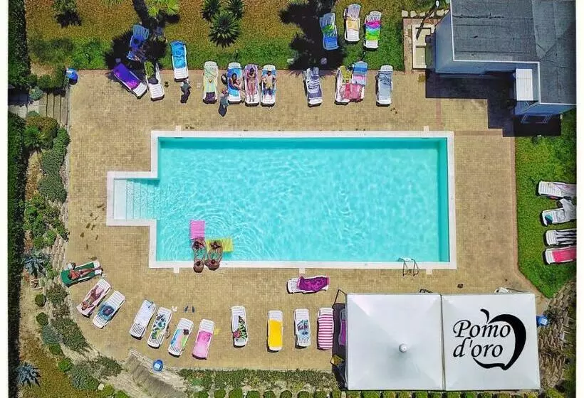 ホテル Agriturismo Pomod’oro