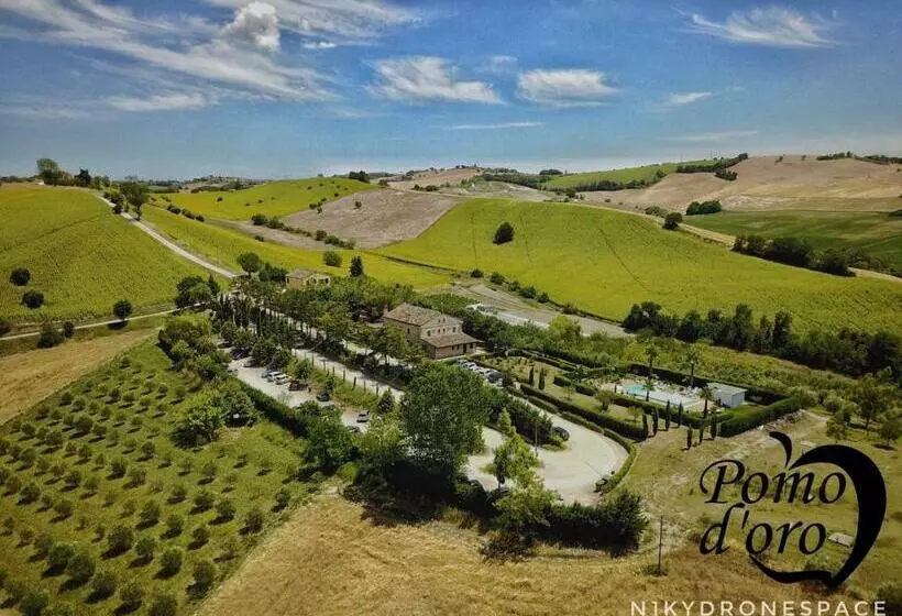 ホテル Agriturismo Pomod’oro