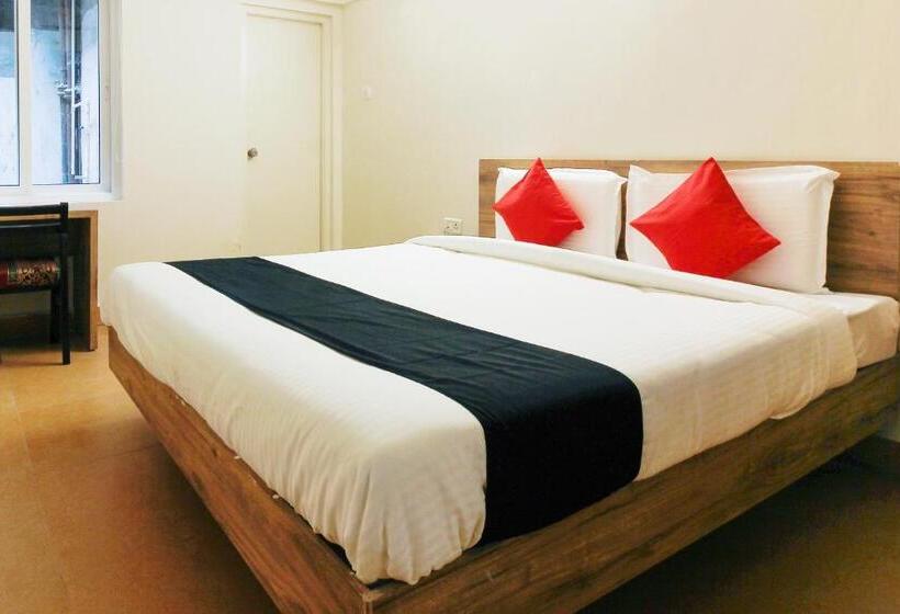 Hotel Capital O Sri Suprabhat Grand Near Kachiguda Railway Station