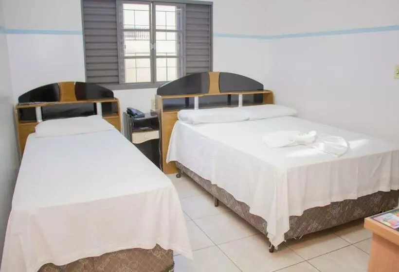 Hotelli Dos Viajantes   Hdv