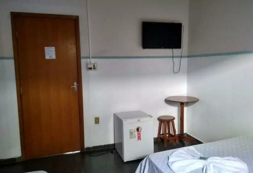 Hotelli Dos Viajantes   Hdv