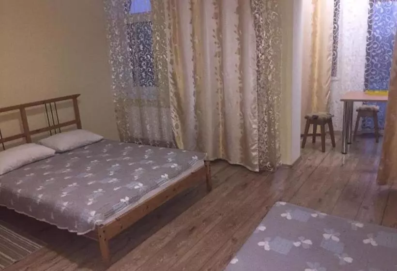 ホテル мотel Vezha 363kme40