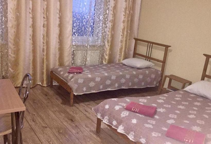 Отель мотel Vezha 363kme40