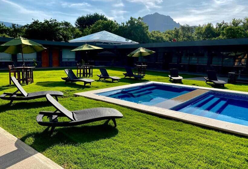 ホテル Gallaecia G&s