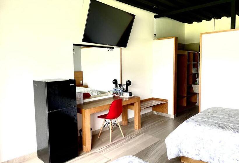 ホテル Gallaecia G&s