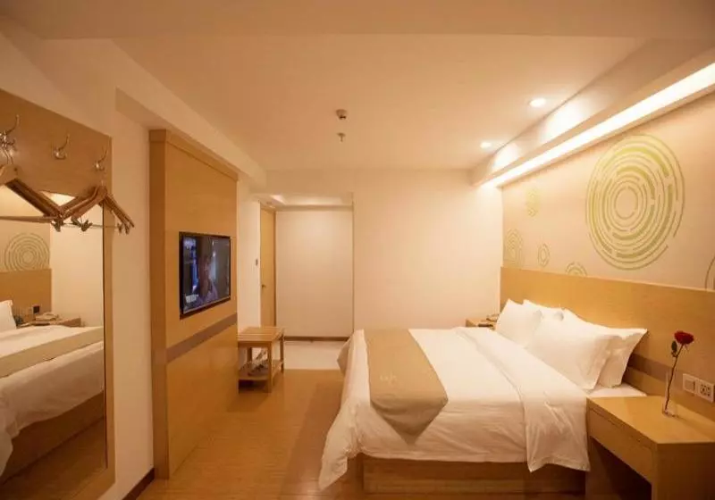 Hotelli Greentree Inn Haikou Chengmai Old Town Software Park Business