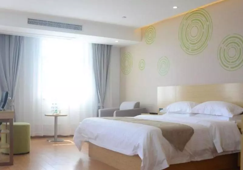 Hotelli Greentree Inn Luan Yeji District Yeji Railway Station Express