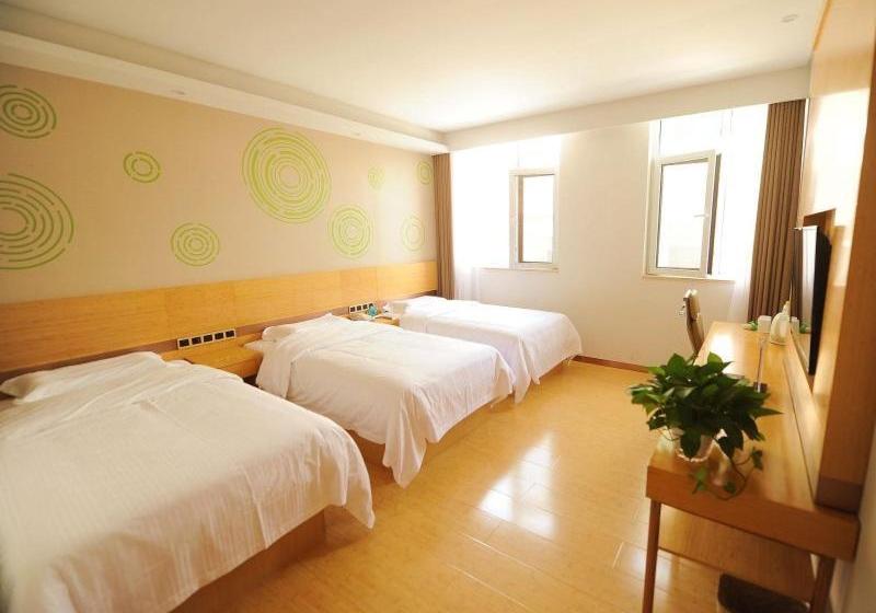 Отель Greentree Inn Yantai Laizhou Nan Road Unicom Building