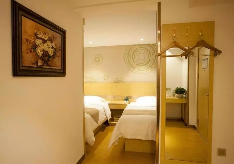 Hotelli Greentree Inn Zhangjiakou City Chicheng County Xiacheng Avenue Oriental Yijing Express