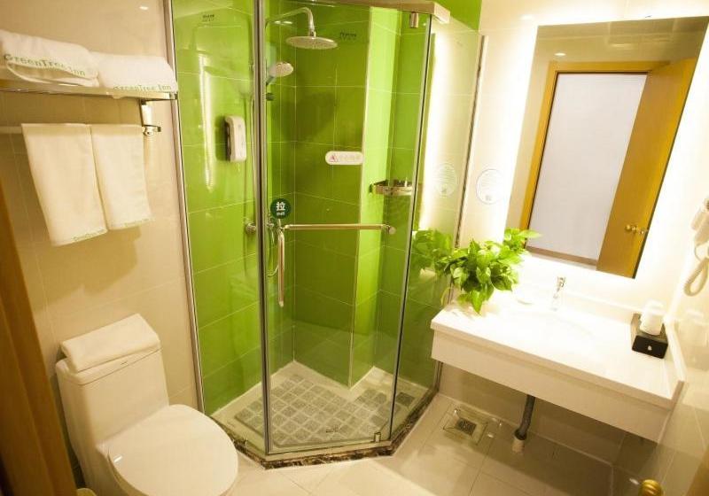 בית מלון כפרי Greentree Inn Zhangjiakou City Chicheng County Xiacheng Avenue Oriental Yijing Express