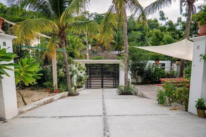 ホテル Oyo  Posada San Vicente