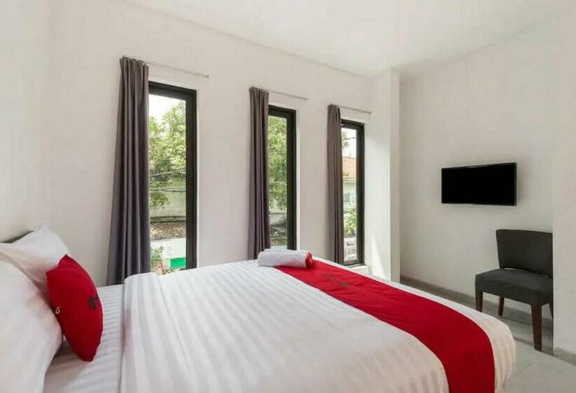 فندق Reddoorz Near Kaza Mall Surabaya
