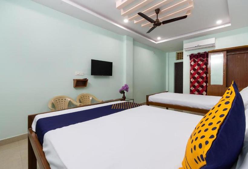 فندق Spot On 65489 Ss Grand