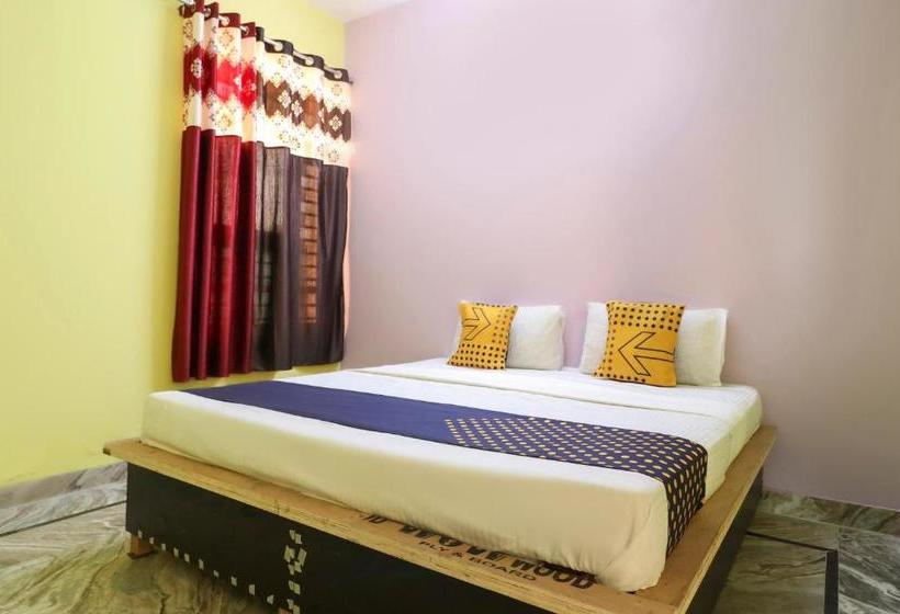 בית מלון כפרי Spot On 65252 Galaxy 24