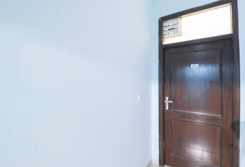 בית מלון כפרי Spot On 65252 Galaxy 24