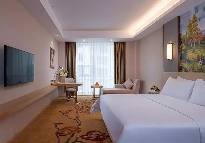 Hotelli Vienna International