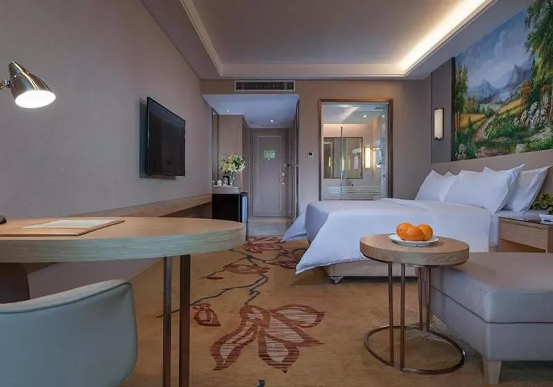 Hotelli Vienna International