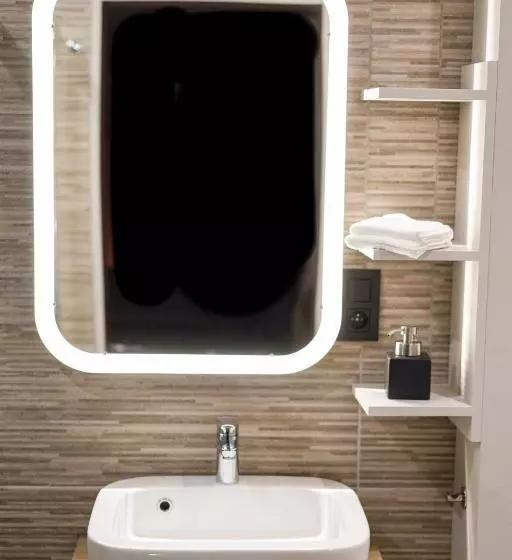 Majatalo Buenas Noches