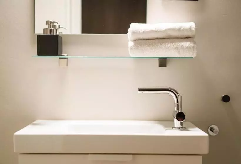 Majatalo Buenas Noches