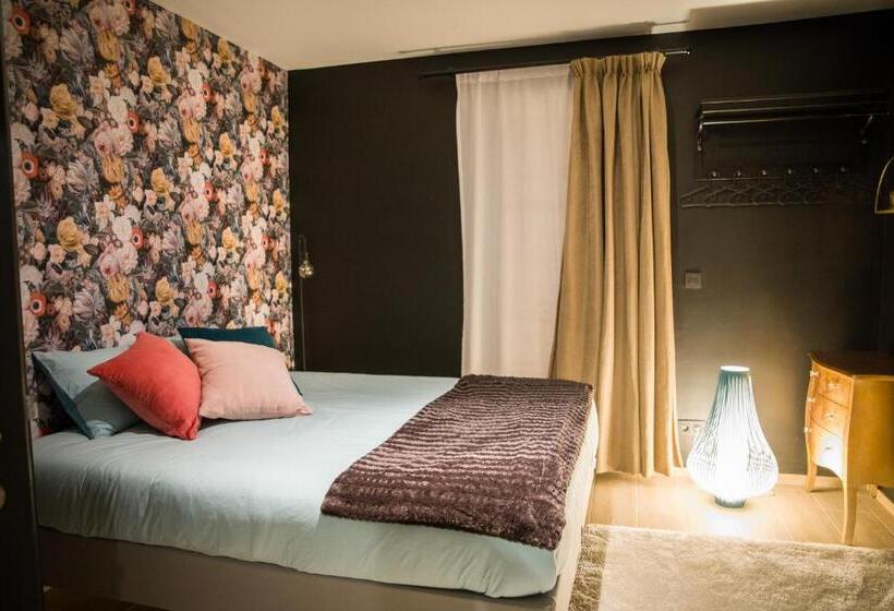 بنسيون Buenas Noches