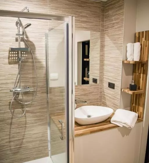 Majatalo Buenas Noches