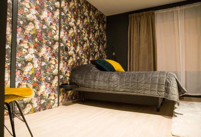 بنسيون Buenas Noches