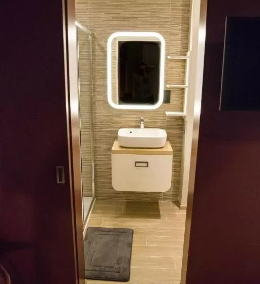 Majatalo Buenas Noches