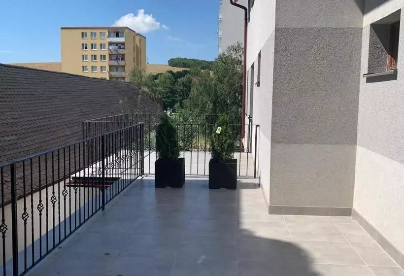 Majatalo Penzión Tvarožek