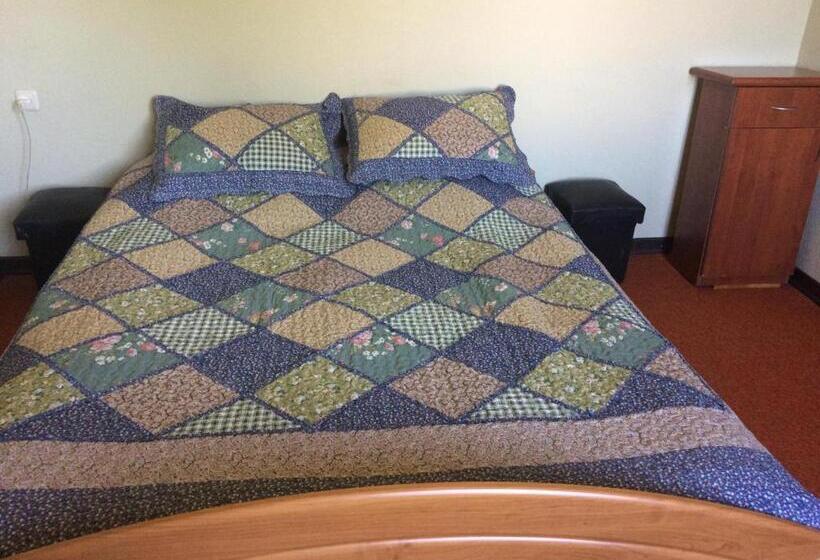 펜션 Red House Hatis