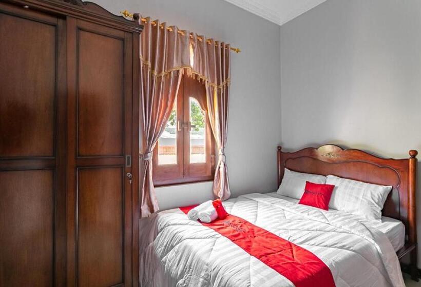 بنسيون Reddoorz Syariah Near Exit Toll Banyumanik Semarang