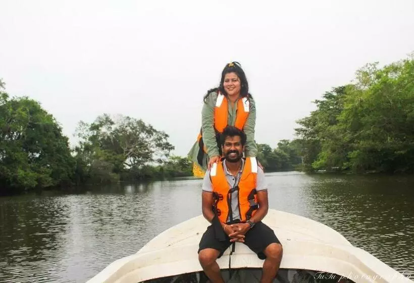 Majatalo Wilpattu Green Cabin