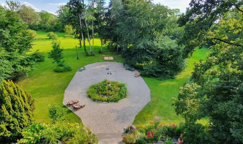 Villa Zollhaus Bed & Breakfast