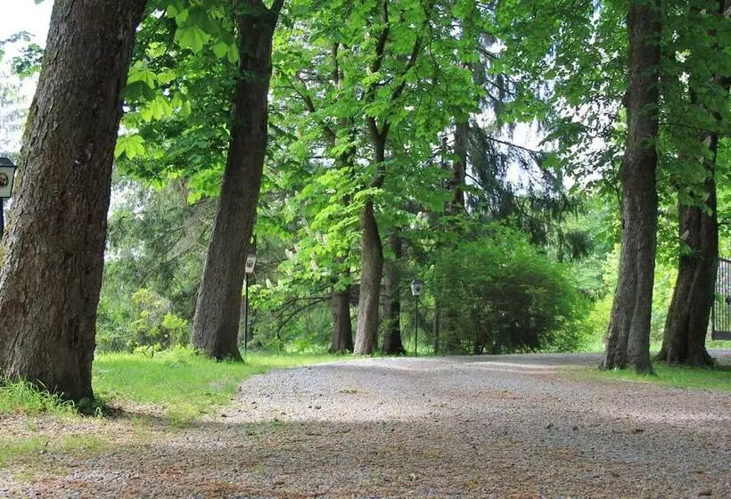 Villa Zollhaus Bed & Breakfast