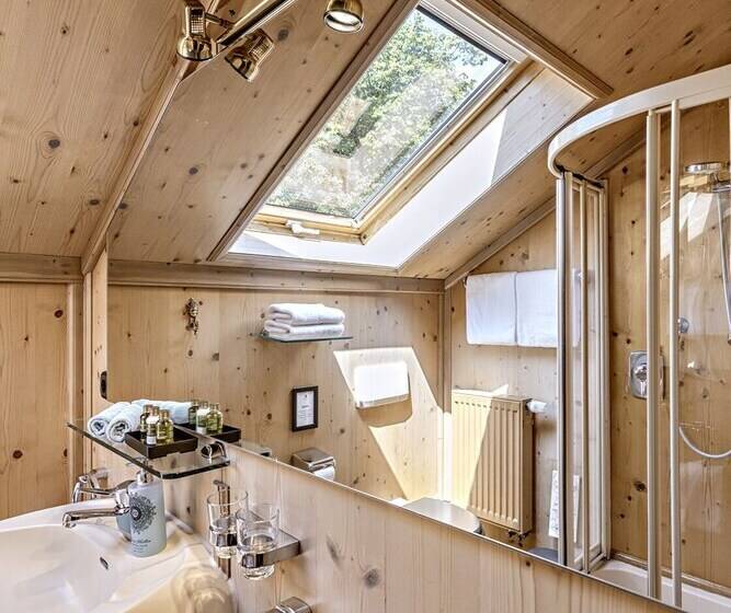 Villa Zollhaus Bed & Breakfast